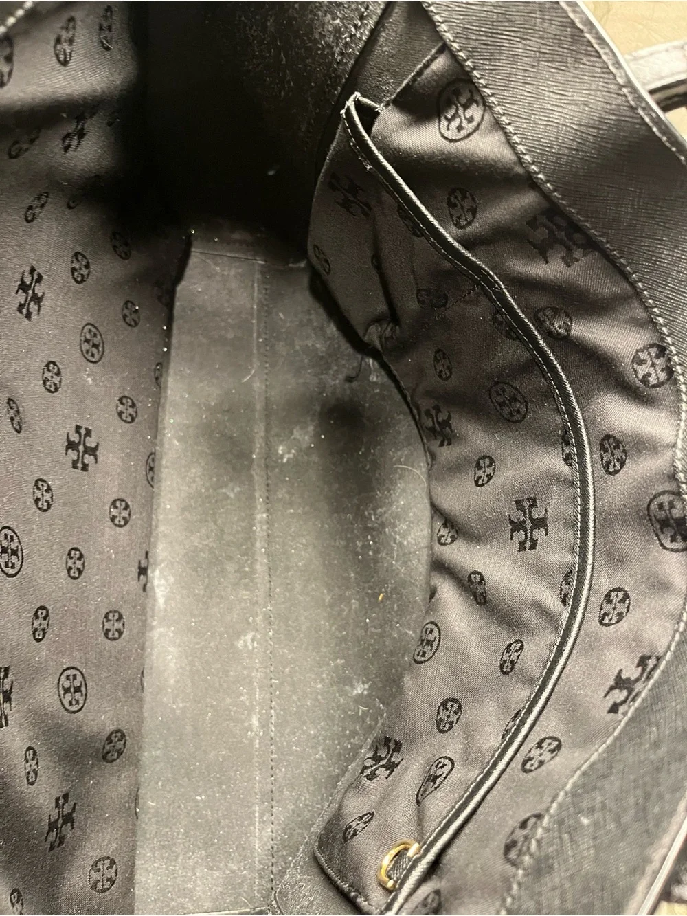 Tory Burch Black Logo-Print Interior Shoulder Bag